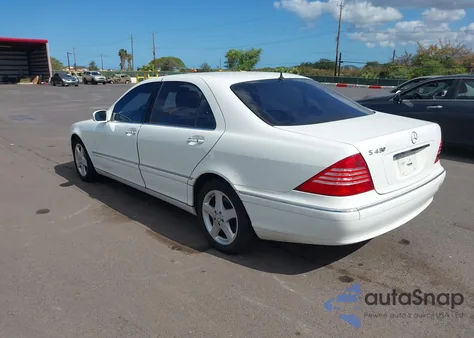 2004 Mercedes-Benz S 430 z USA, uszkodzony, nr VIN WDBNG70J64A408732